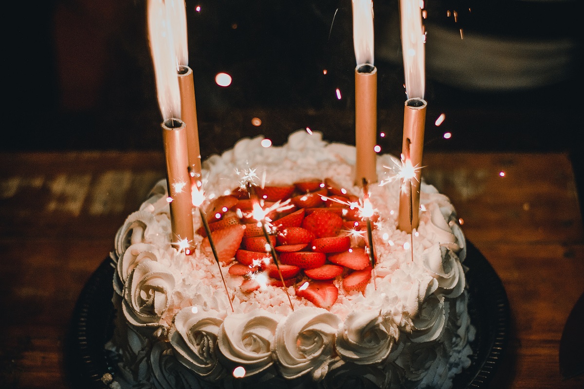 Zamawiamy tort urodzinowy! O czym należy pamiętać?